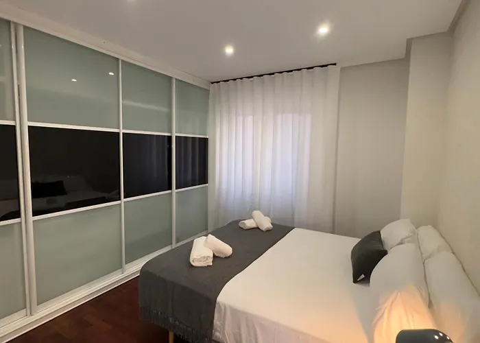 Teruelhome Iv Atico Con Vistas Y Aparcamiento En El Centro Lägenhet *